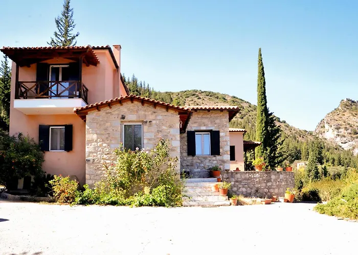 Aesthetic Delight - Stone Villa In Mystras