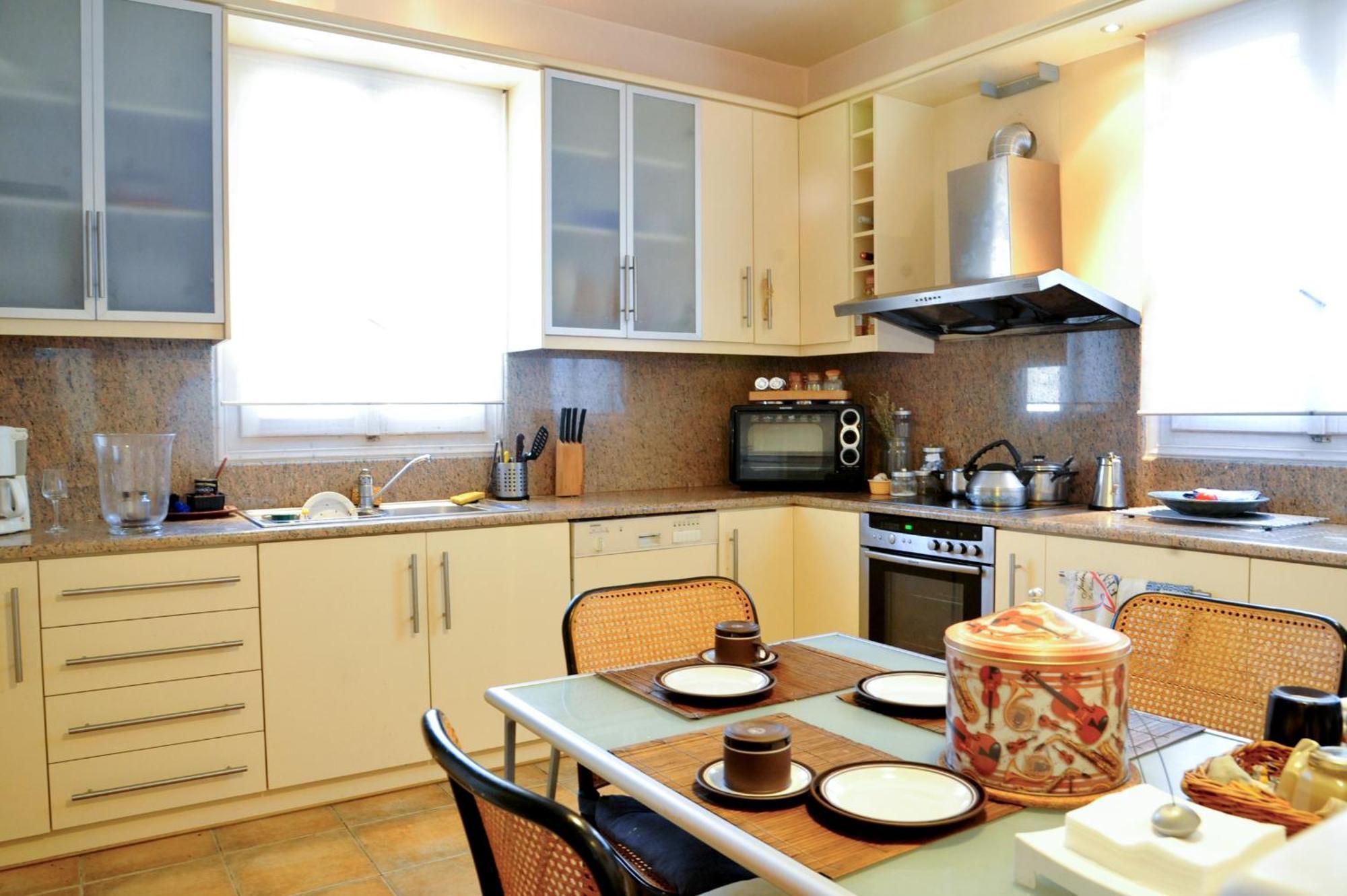 Aesthetic Delight - Stone In *